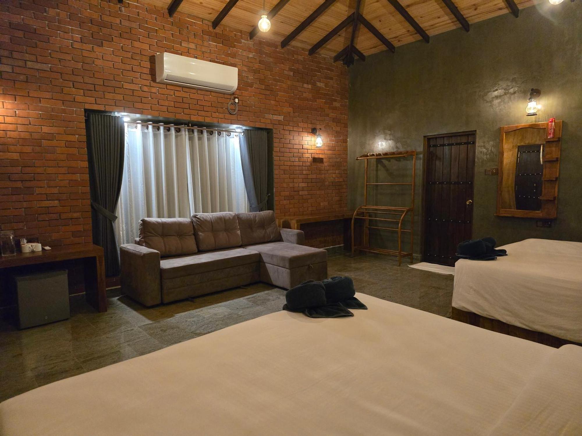 Ceylon Resort วิลปัตตู ภายนอก รูปภาพ