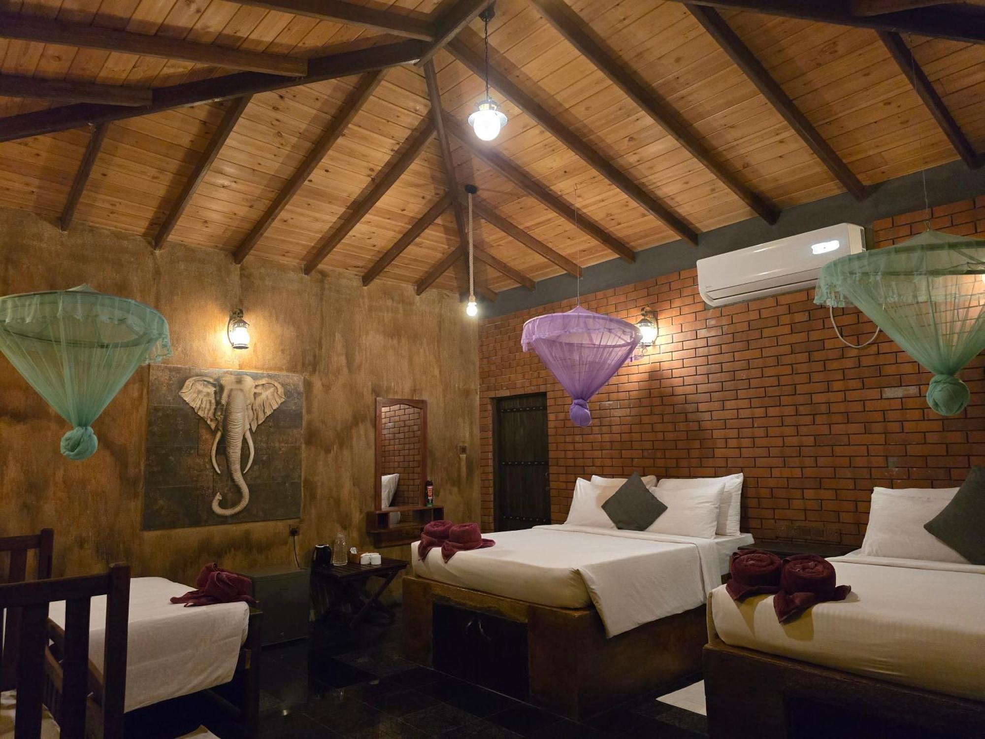 Ceylon Resort วิลปัตตู ภายนอก รูปภาพ